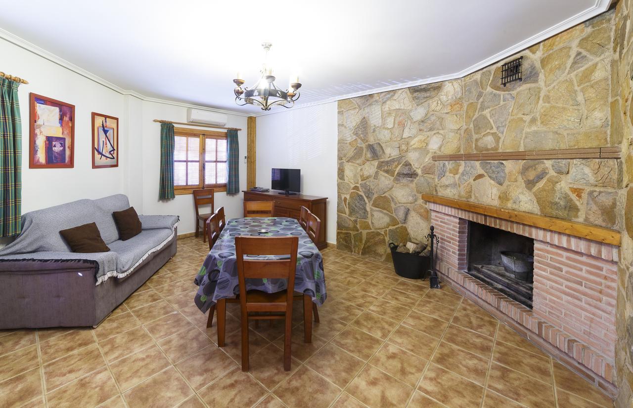 Apartamentos Ribera Del Jucar Alcala del Jucar Exteriör bild